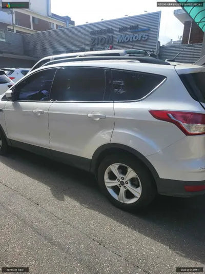 2015 Ford Escape 1FMCU9G95FUA29923 VIN:1FMCU9G95FUA29923