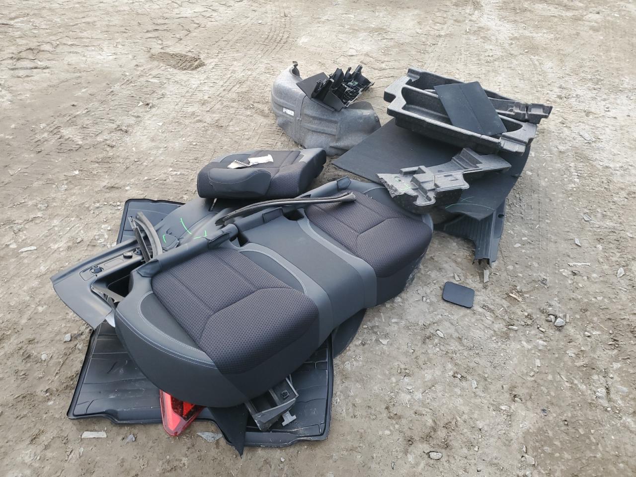 2022 SUBARU FORESTER PREMIUM VIN:JF2SKAEC4NH415182