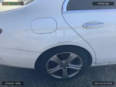 2017 Mercedes-Benz E 220 WDDZF0EB1HA290633 VIN:WDDZF0EB1HA290633