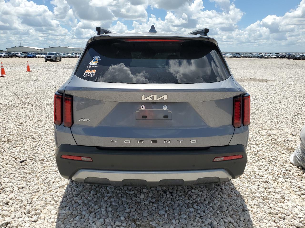 2022 KIA SORENTO EX VIN:5XYRHDLF8NG075859