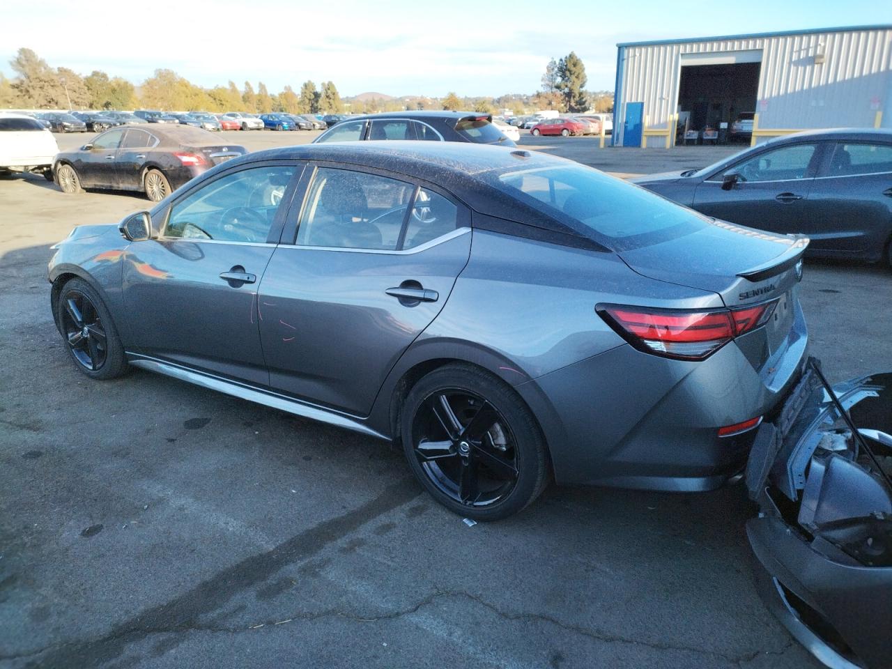 2022 NISSAN SENTRA SR VIN:3N1AB8DV8NY299093