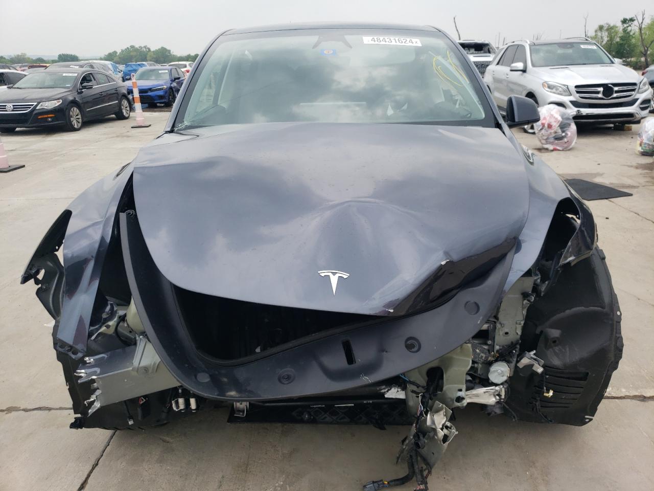 2023 TESLA MODEL Y  VIN:7SAYGDEE8PA186456