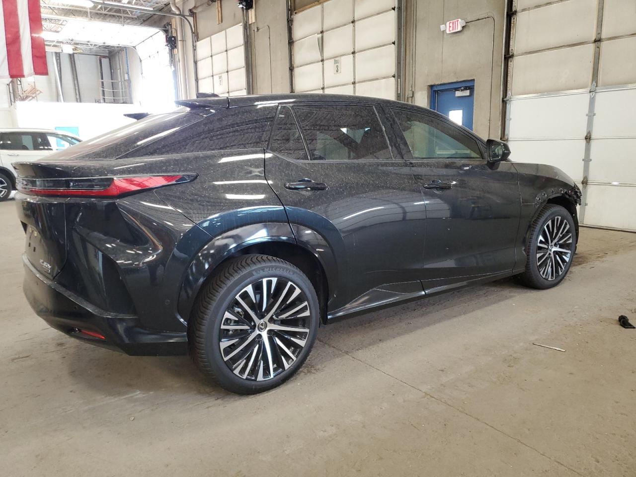 2023 LEXUS RZ 450E VIN:JTJAAAAB7PA002286