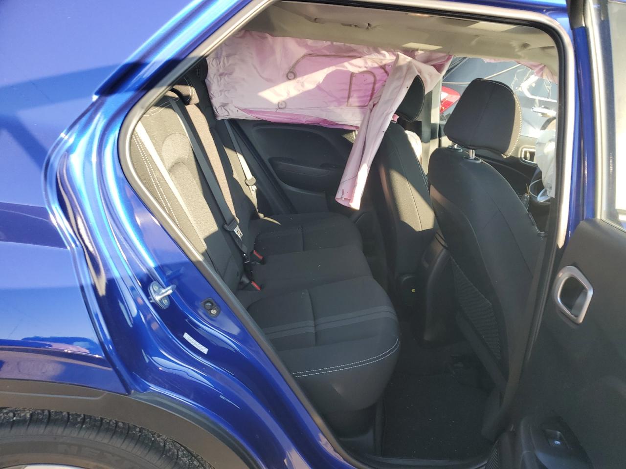 2022 HYUNDAI VENUE SEL VIN:KMHRC8A38NU137141