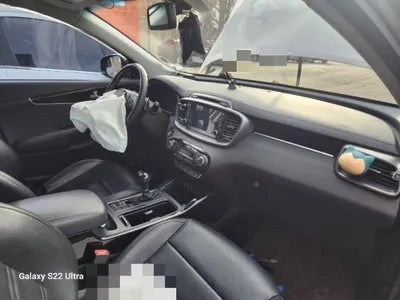 2017 Kia Sorento KNAPH81ABHA355842 VIN:KNAPH81ABHA355842