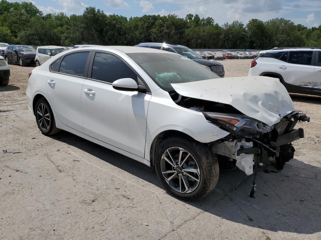 2023 KIA FORTE LX VIN:3KPF24AD8PE553817