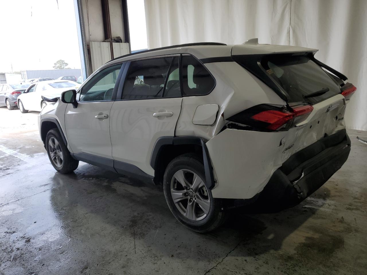 2024 TOYOTA RAV4 XLE VIN:2T3W1RFV3RC279615