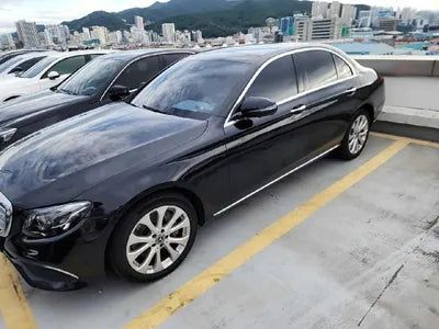 2019 Mercedes-Benz E 300 VIN: