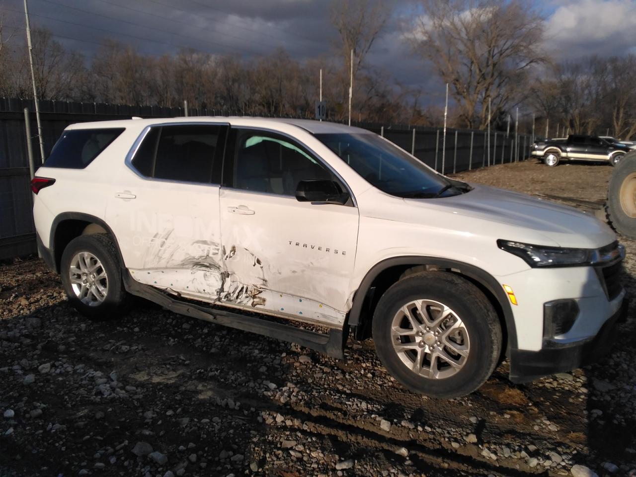 2023 CHEVROLET TRAVERSE LS VIN:1GNEVFKW0PJ339381