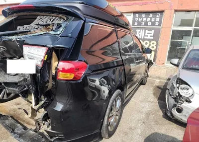 2016 Kia Carnival KNAME81ABGS157113 VIN:KNAME81ABGS157113