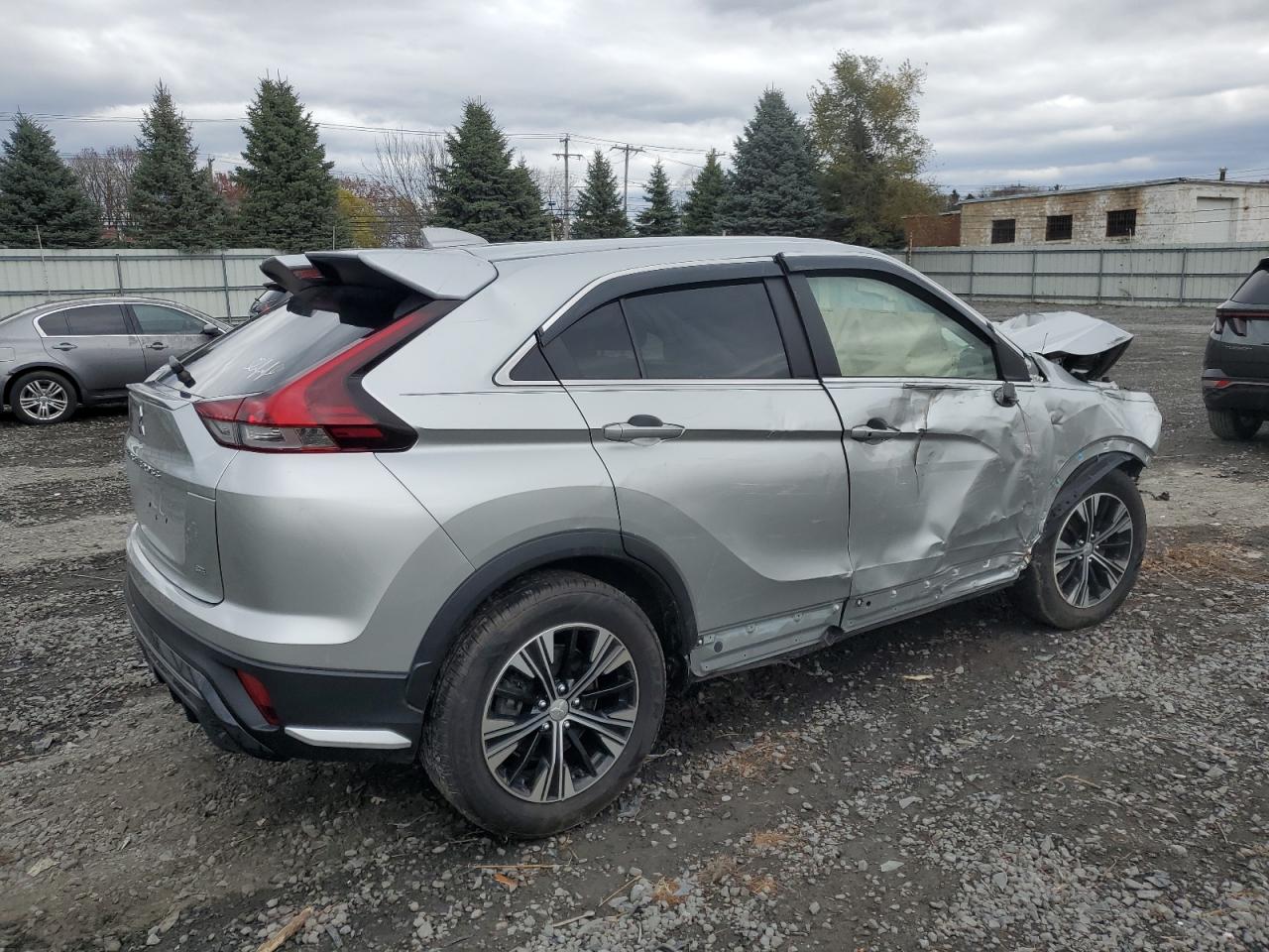 2022 MITSUBISHI ECLIPSE CROSS SE VIN:JA4ATWAA8NZ003523