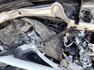 2016 Mercedes-Benz C 220 624KMWDDWF0EB4GR1 VIN:624KMWDDWF0EB4GR1