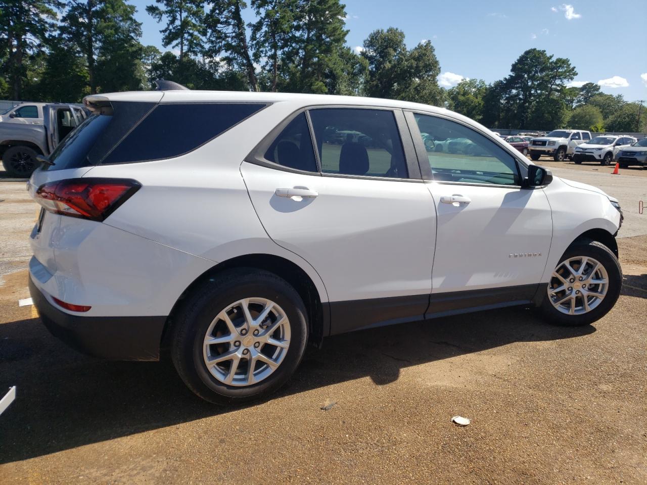 2024 CHEVROLET EQUINOX LS VIN:3GNAXHEG2RL191478