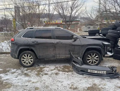 2015 Jeep Cherokee 1C4PJMDY8FW577092 VIN:1C4PJMDY8FW577092