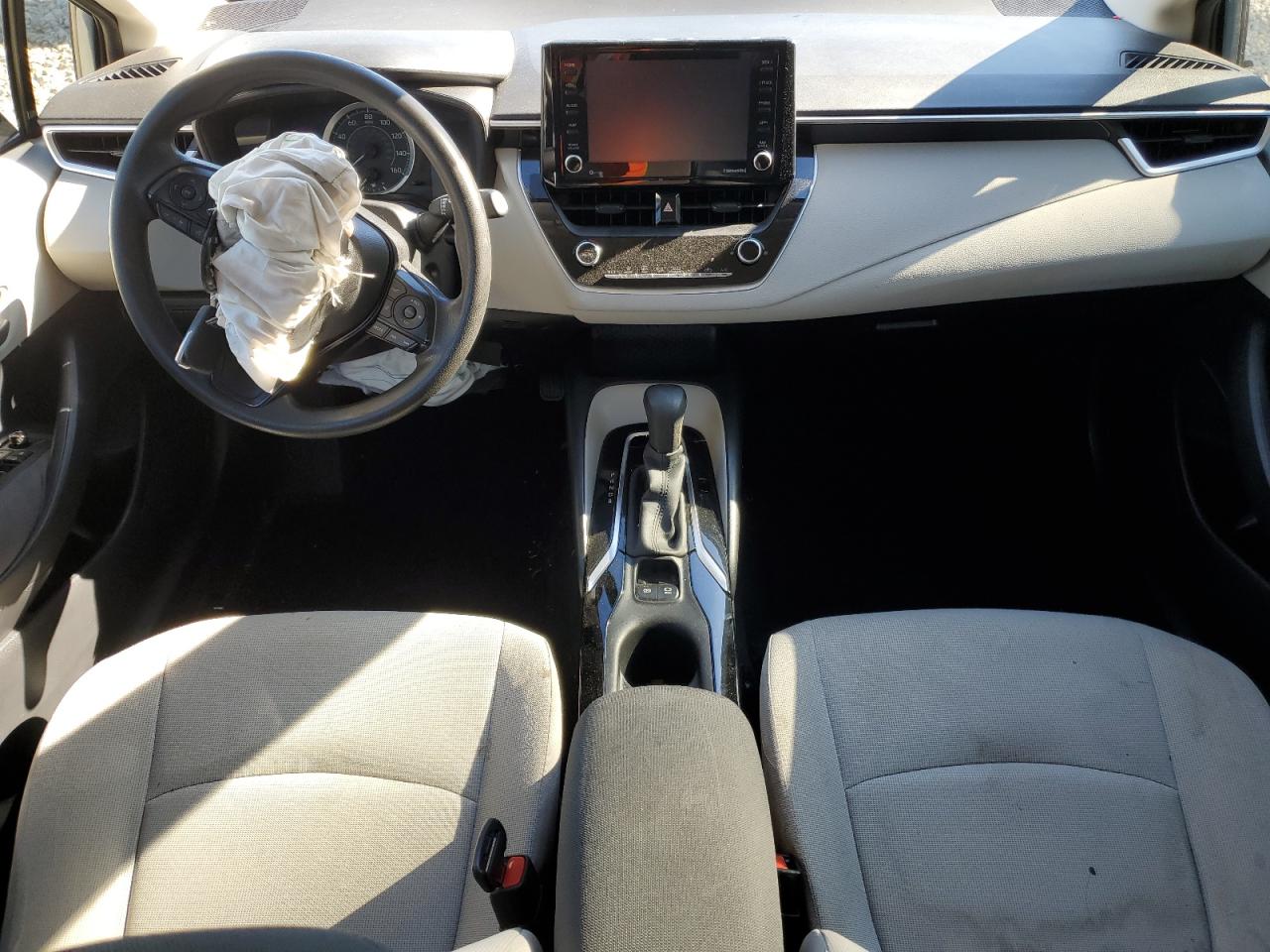 2022 TOYOTA COROLLA LE VIN:JTDEPMAEXNJ197909