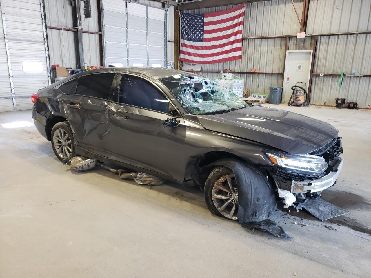 2022 HONDA ACCORD LX VIN:1HGCV1F17NA007082