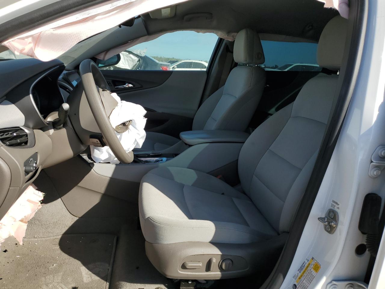 2022 CHEVROLET MALIBU LT VIN:1G1ZD5ST3NF122333