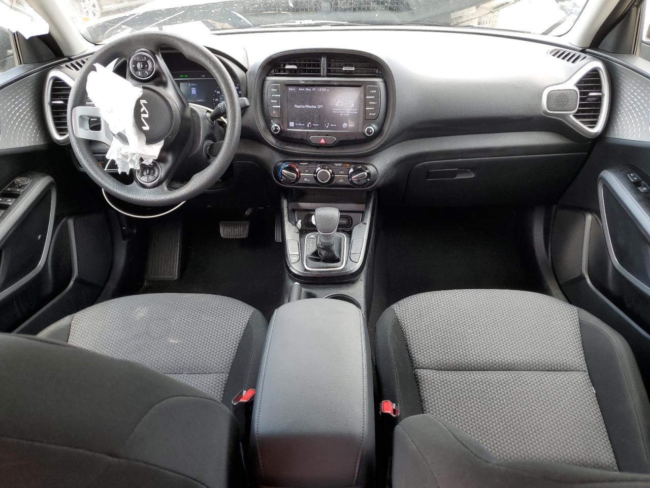 2022 KIA SOUL LX VIN:KNDJ23AU1N7184462
