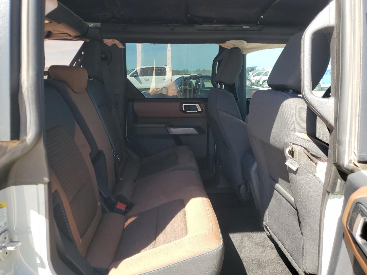 2023 FORD BRONCO BASE VIN:1FMDE5BH1PLB06304