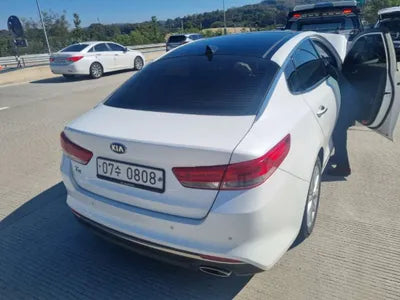2016 Kia K5 KNAGU411BGA013497 VIN:KNAGU411BGA013497