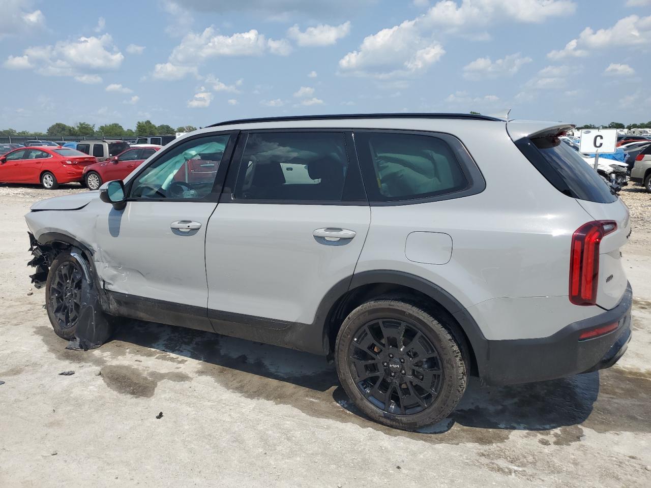 2022 KIA TELLURIDE EX VIN:5XYP3DHC8NG295829