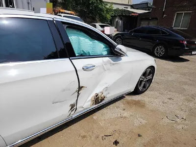 2017 Mercedes-Benz E 300 VIN: