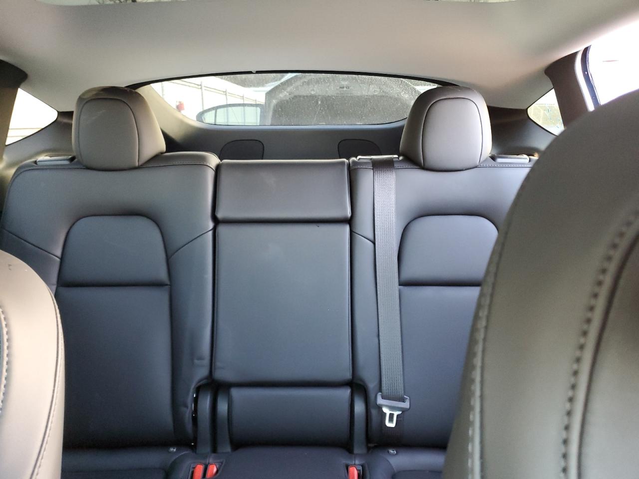 2023 TESLA MODEL Y  VIN:7SAYGDEF8PF769783