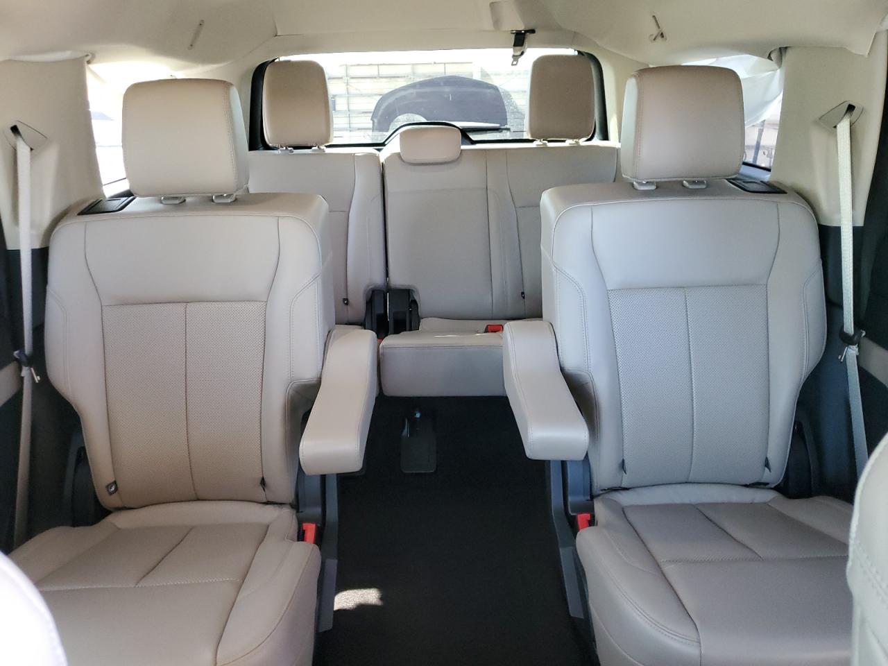 2022 FORD EXPEDITION XLT VIN:1FMJU1HT8NEA35307