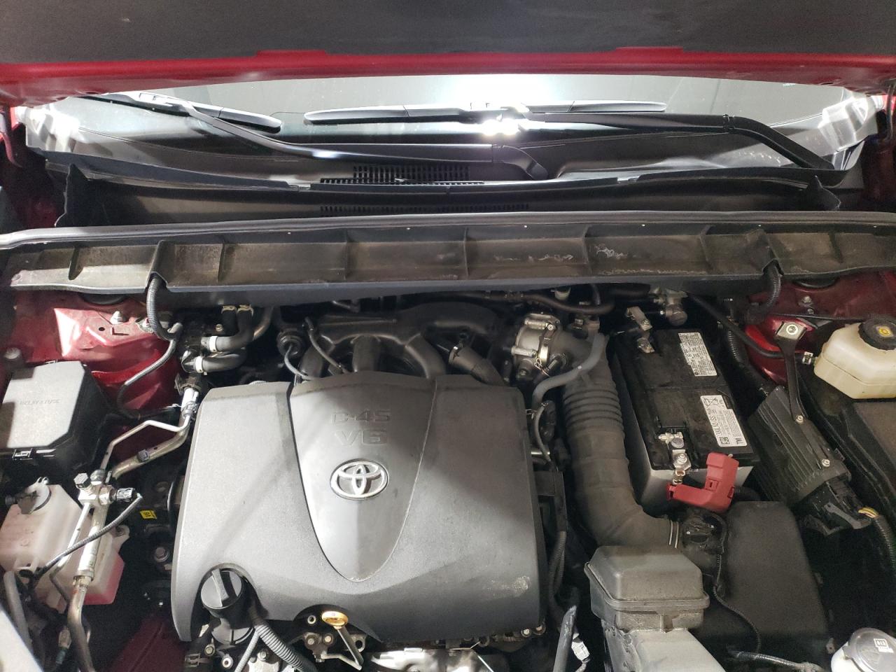 2022 TOYOTA HIGHLANDER XLE VIN:5TDGZRBHXNS195959