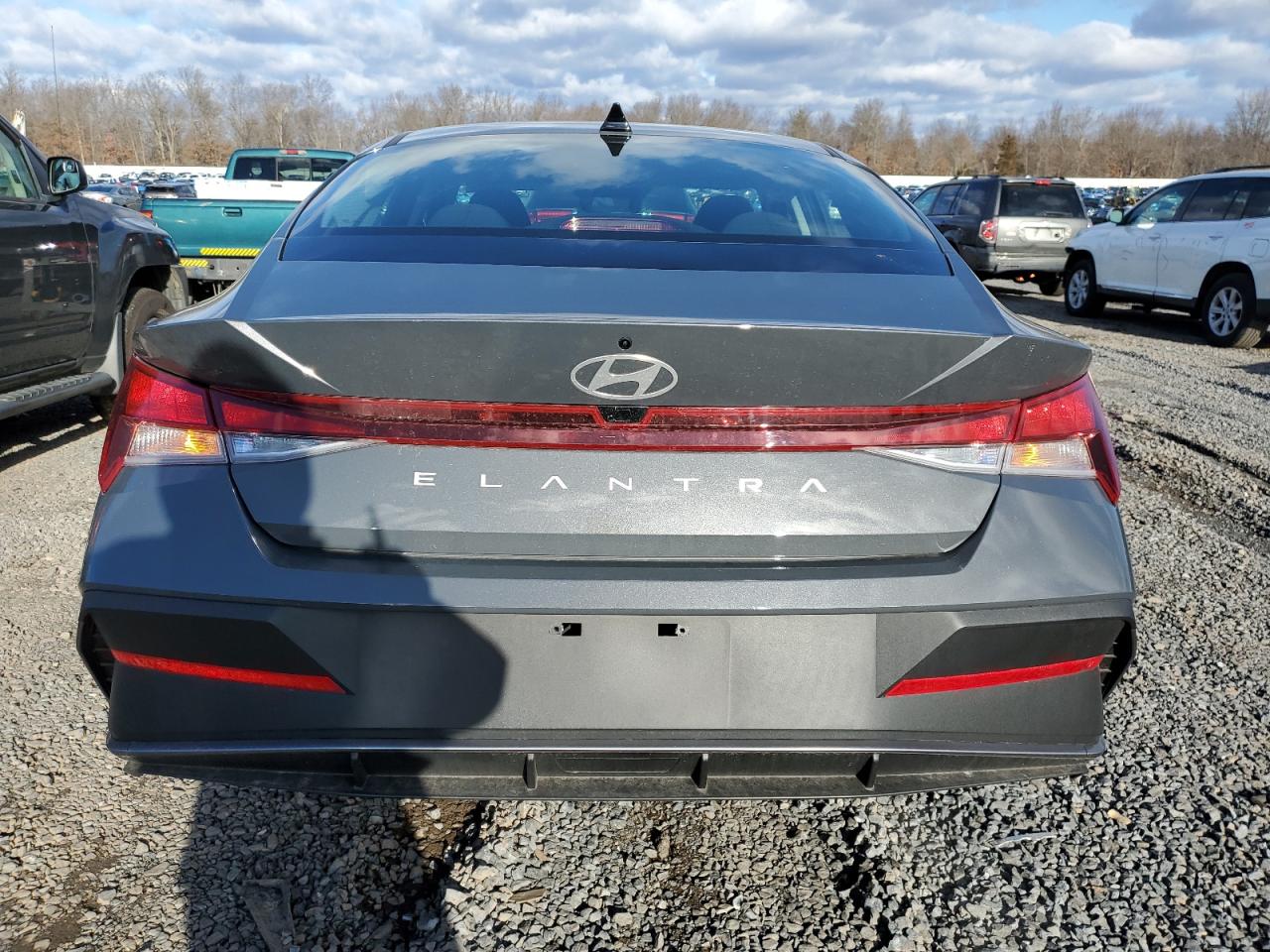 2024 HYUNDAI ELANTRA SEL VIN:KMHLM4DG6RU761410