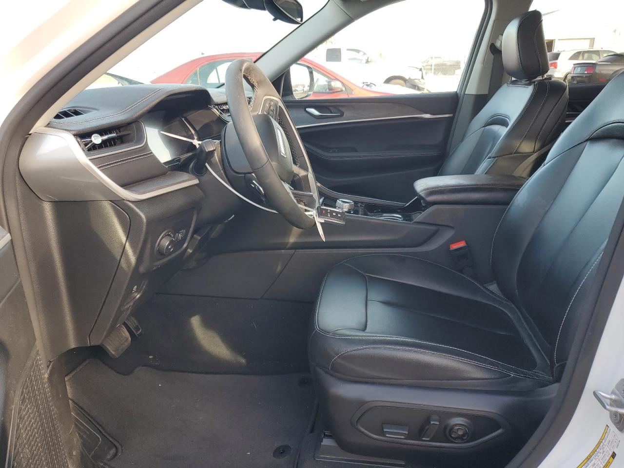 2023 JEEP GRAND CHEROKEE LIMITED VIN:1C4RJHBGXPC522804