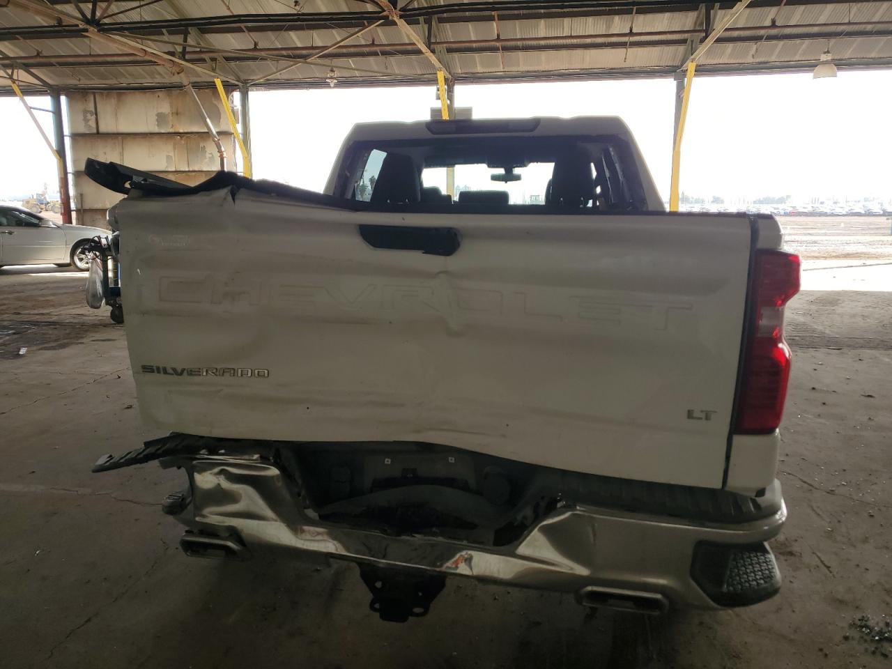 2022 CHEVROLET SILVERADO LTD K1500 LT VIN:1GCUYDED4NZ214182