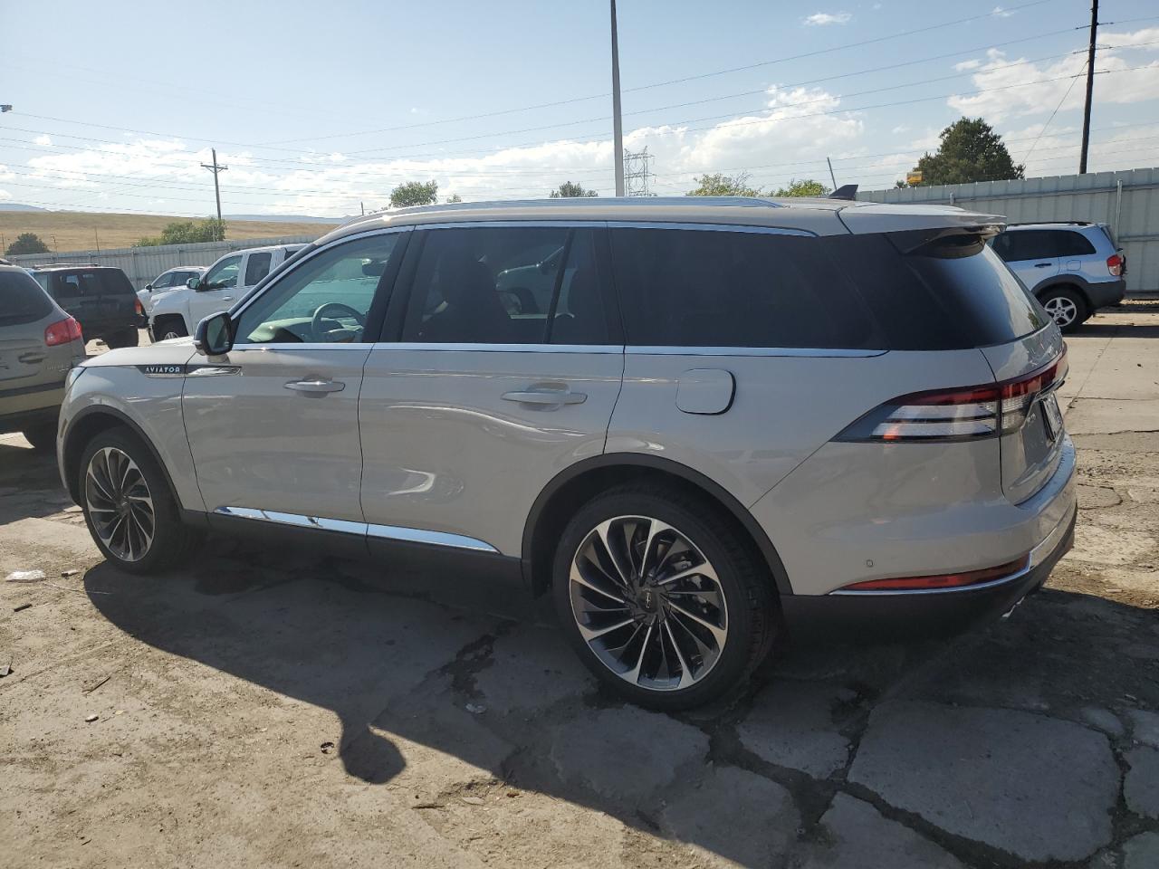 2024 LINCOLN AVIATOR RESERVE VIN:5LM5J7XC0RGL00582