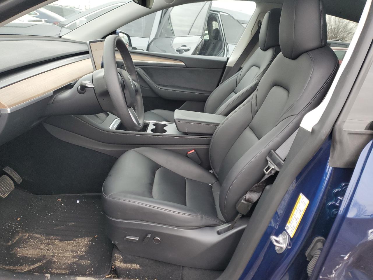 2023 TESLA MODEL Y  VIN:7SAYGDEE1PA205753