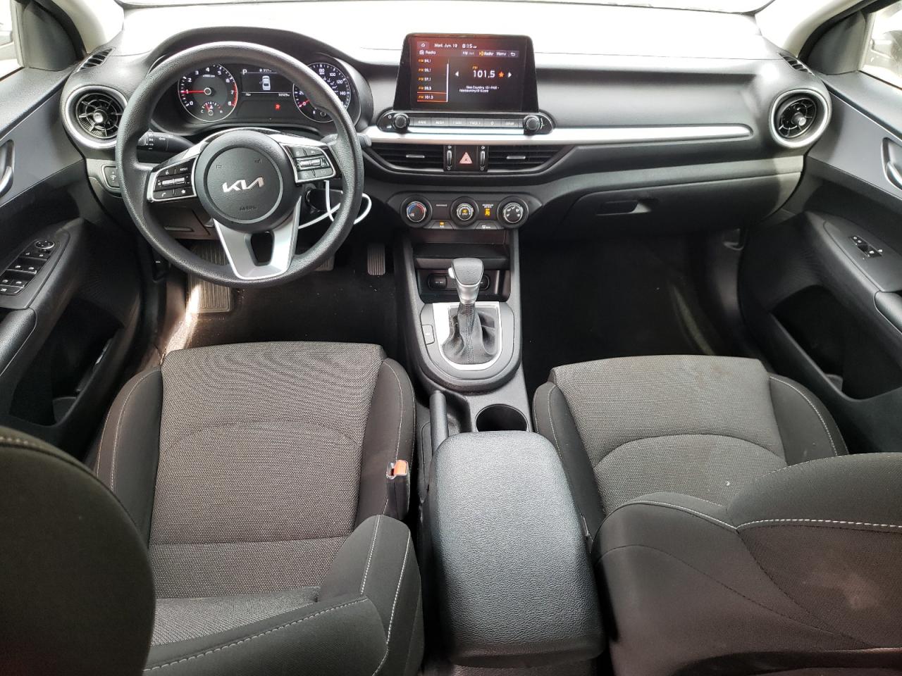 2022 KIA FORTE FE VIN:3KPF24ADXNE431053