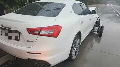 2018 Maserati Ghibli VIN: