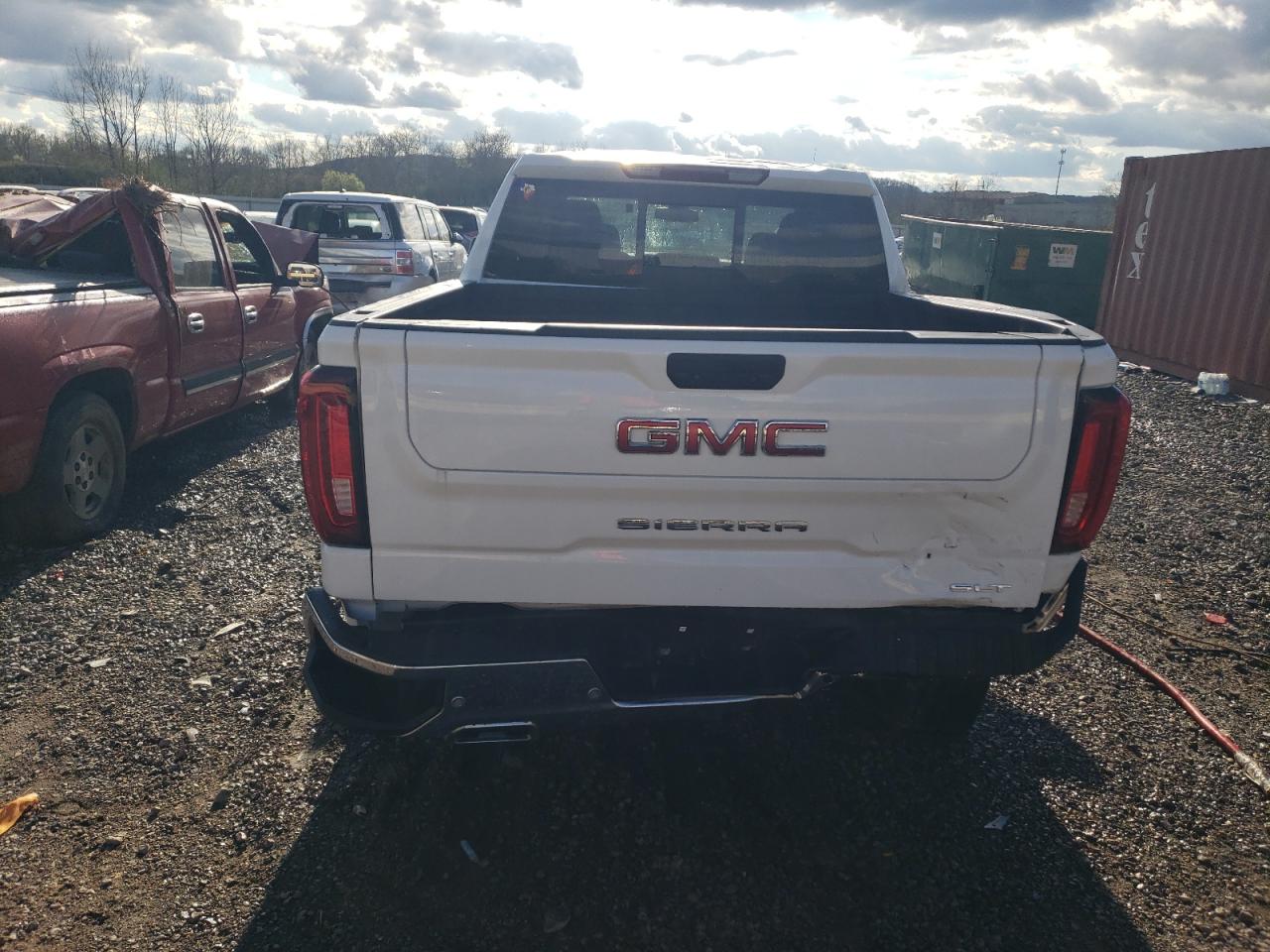 2022 GMC SIERRA LIMITED K1500 SLT VIN:3GTU9DET8NG181112