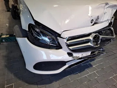 2016 Mercedes-Benz E 300 WDDZF4KB5HA121193 VIN:WDDZF4KB5HA121193