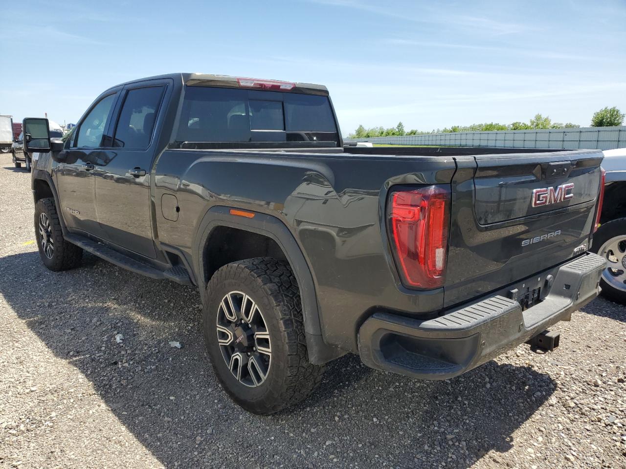 2022 GMC SIERRA K2500 AT4 VIN:1GT49PEY0NF222136