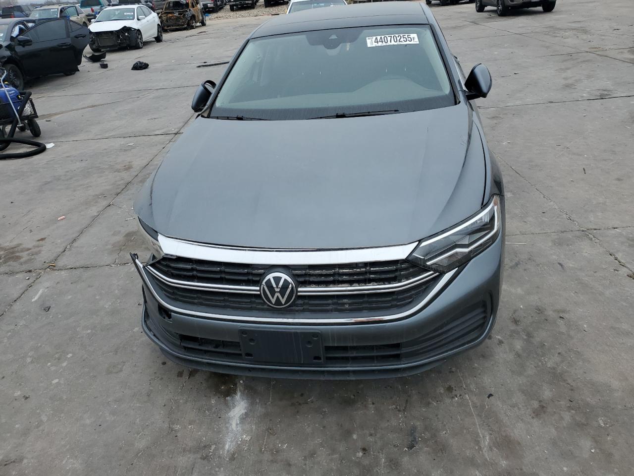 2024 VOLKSWAGEN JETTA SE VIN:3VW7M7BU4RM091387