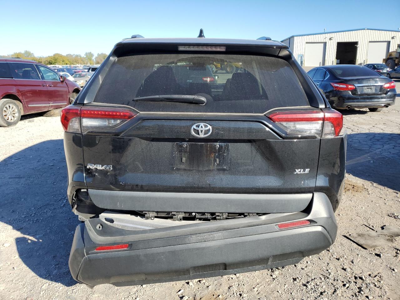 2022 TOYOTA RAV4 XLE VIN:2T3W1RFV4NW209176