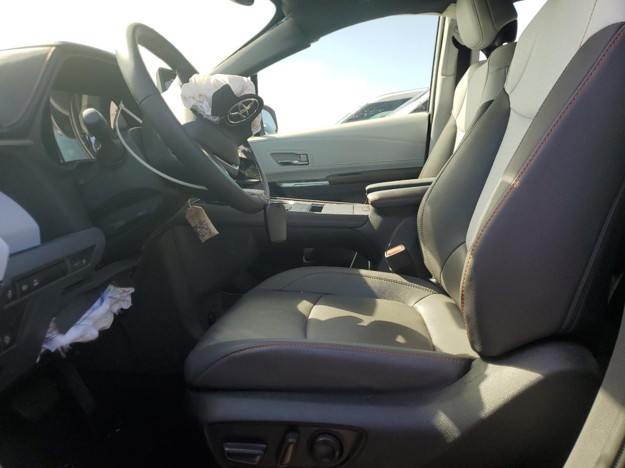 2022 TOYOTA SIENNA XSE VIN:5TDDRKEC3NS117999