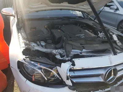 2018 Mercedes-Benz E 200 WDDZF4CB1JA420460 VIN:WDDZF4CB1JA420460