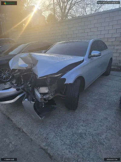 2017 Mercedes-Benz E 300 WDDZF4KB2HA177964 VIN:WDDZF4KB2HA177964