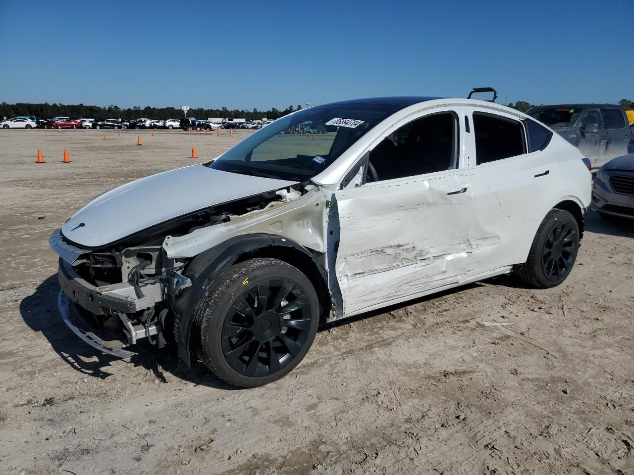 2023 TESLA MODEL Y  VIN:7SAYGDEE4PA071028