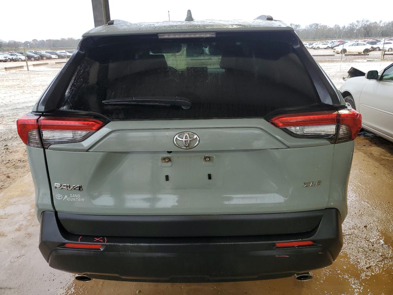 2022 TOYOTA RAV4 XLE PREMIUM VIN:JTMC1RFV2NJ023945