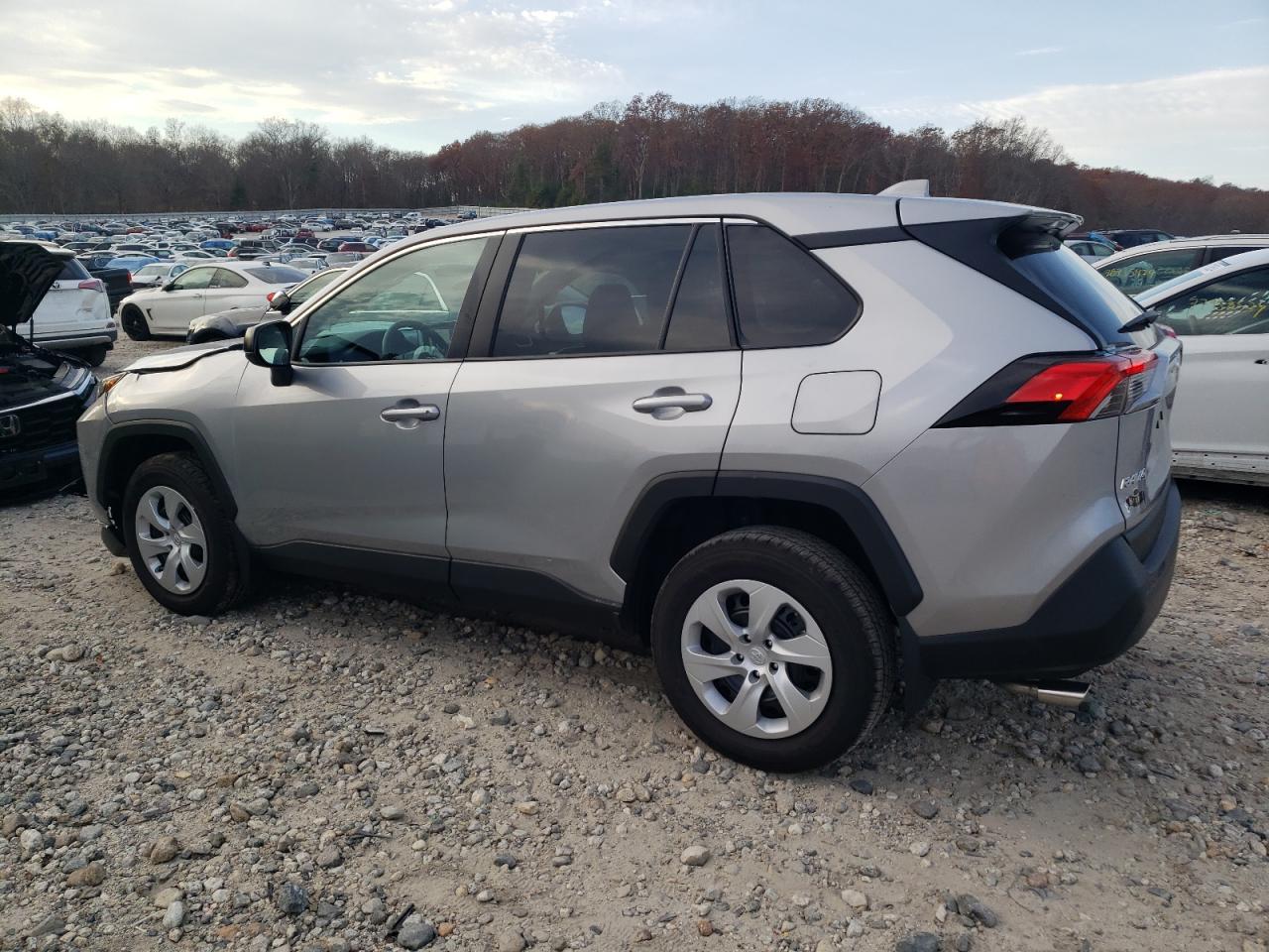 2024 TOYOTA RAV4 LE VIN:2T3F1RFV8RW461373