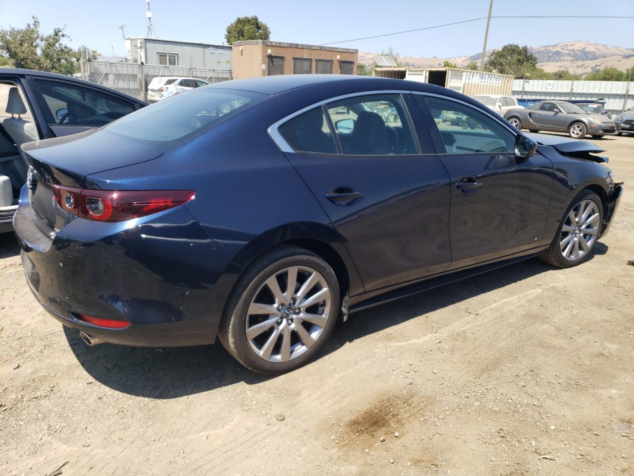 2022 MAZDA 3 PREFERRED VIN:3MZBPACL4NM312131