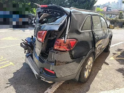 2018 Kia Sorento KNAPK81BBKA537320 VIN:KNAPK81BBKA537320