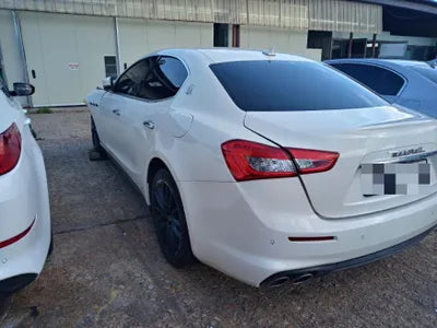 2018 Maserati Ghibli VIN: